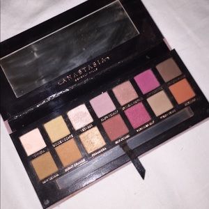 ABH modern renaissance palette